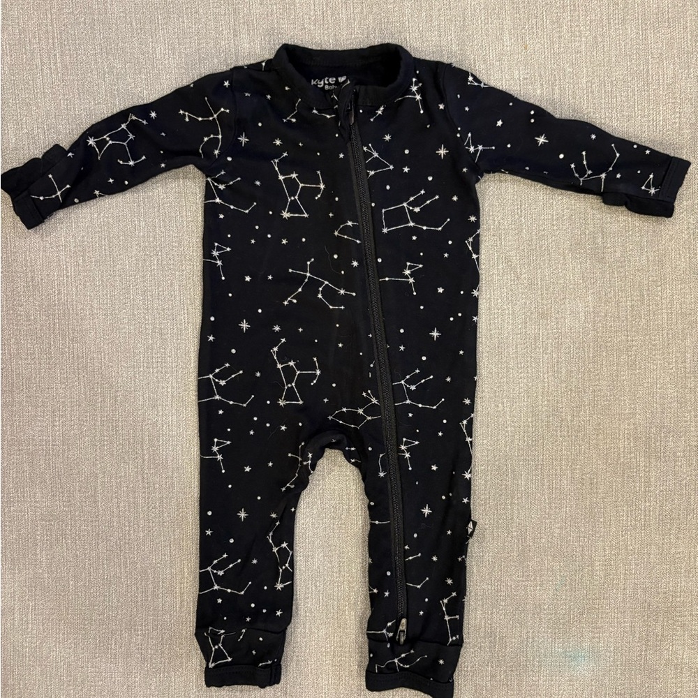 Kyte BABY Black Starry Kids Footie